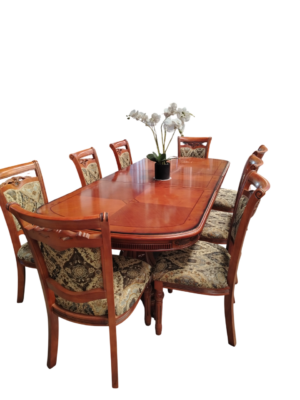Juego de Comedor de Madera en Ambiente