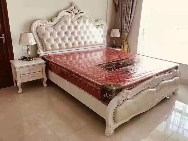 Cama king blanca