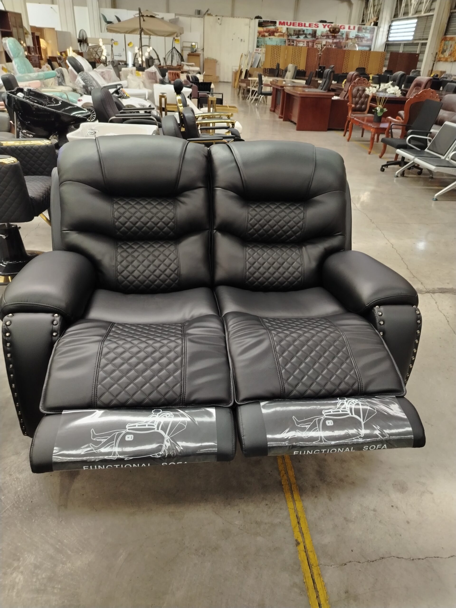 Juego de Living Bergere Premium (3-2-1) – Lujo, Diseño y Confort Absoluto. Color Negro - Imagen 4
